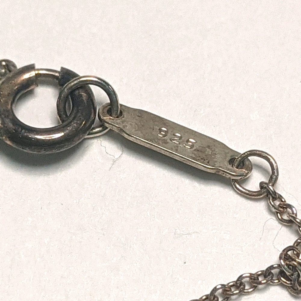 Tiffany and Co Return to Tiffany Heart Necklace - Picture 3 of 4